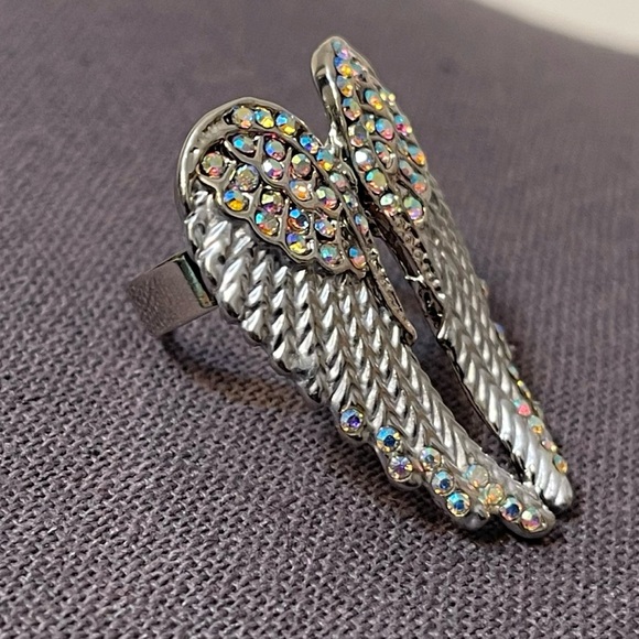 ❤️ Angel Wings Silver Rhinestone Adjustable Ring - Picture 4 of 6